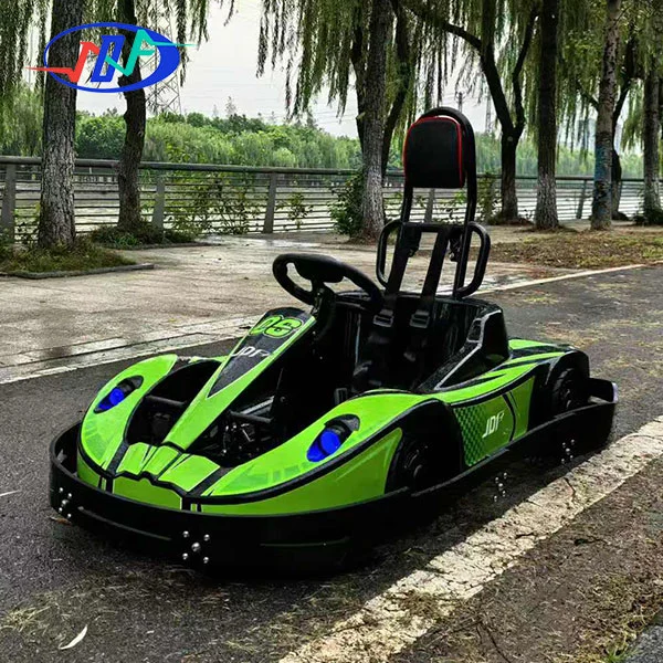لماذا تعتبر سيارة Go-Kart الكهربائية خفيفة الوزن للشباب الخيار الأفضل للسائقين الشباب؟